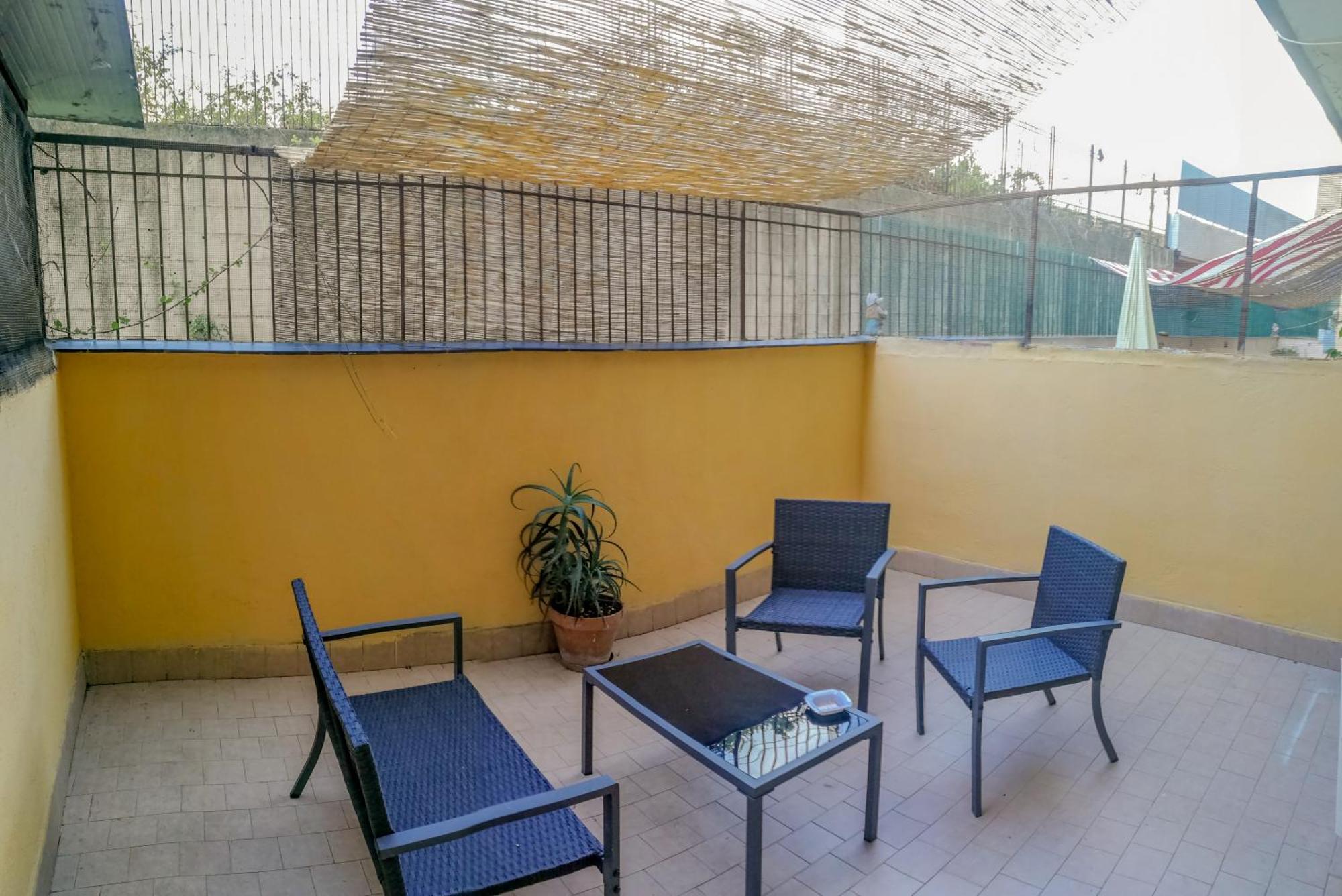 Metro Guest House نابولي المظهر الخارجي الصورة